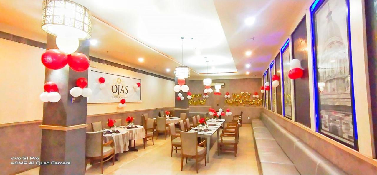 Ojas Hotel & Resort Durgāpur Eksteriør billede